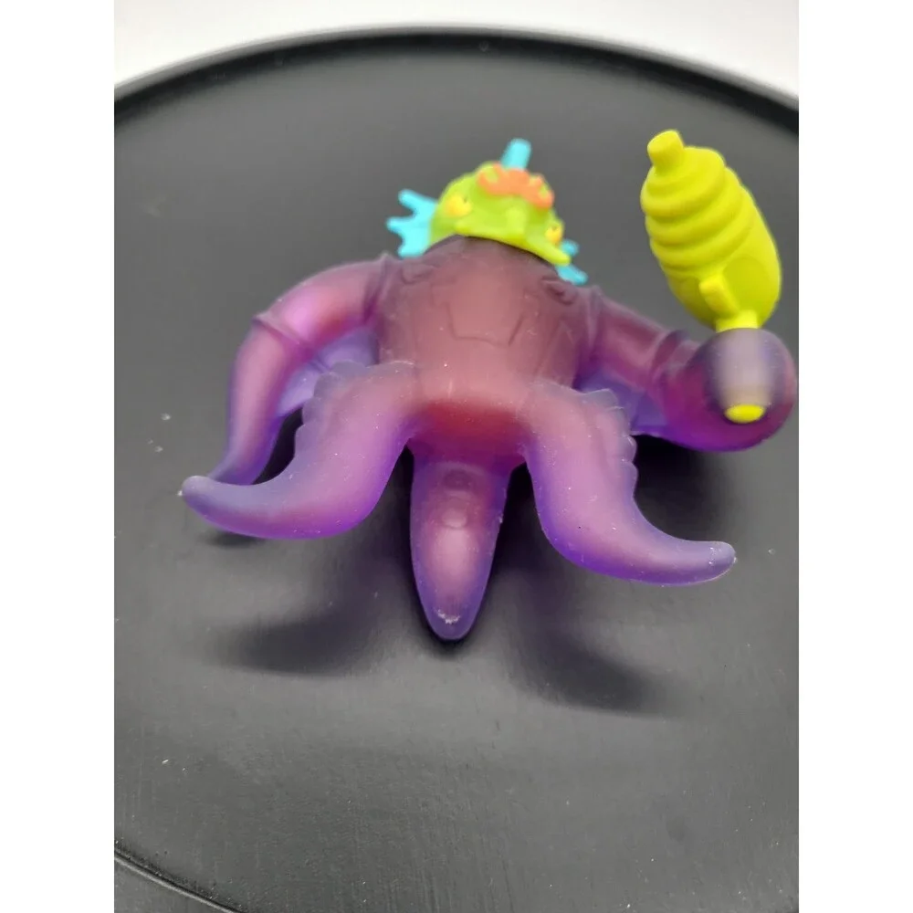 2020 Galaxy Blast Orbitox Heroes Goo Jit Zu Stretchy Action Figure Water Blaster